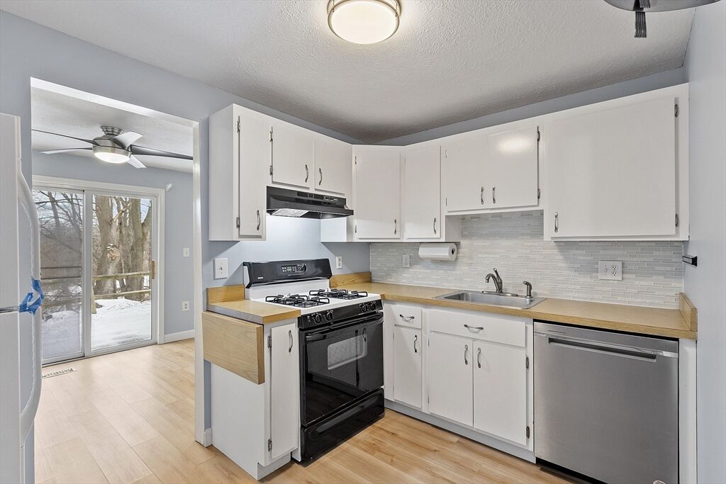 Property Photo:  73 Kennedy Drive 73  MA 01863 