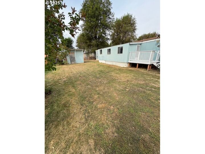 Property Photo:  105 Shepler St 44  WA 98617 