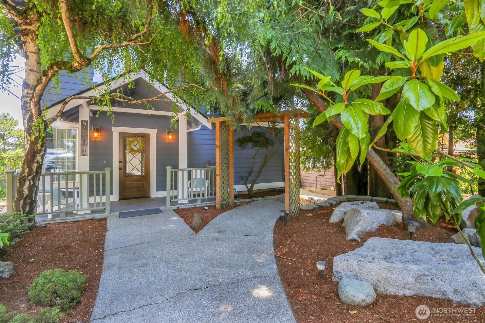 Property Photo:  9510  9th Avenue NW  WA 98117 