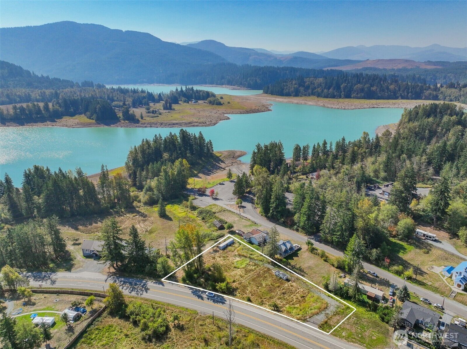 MLS#2438581: 50201 Mountain Highway E, Eatonville, WA 98328