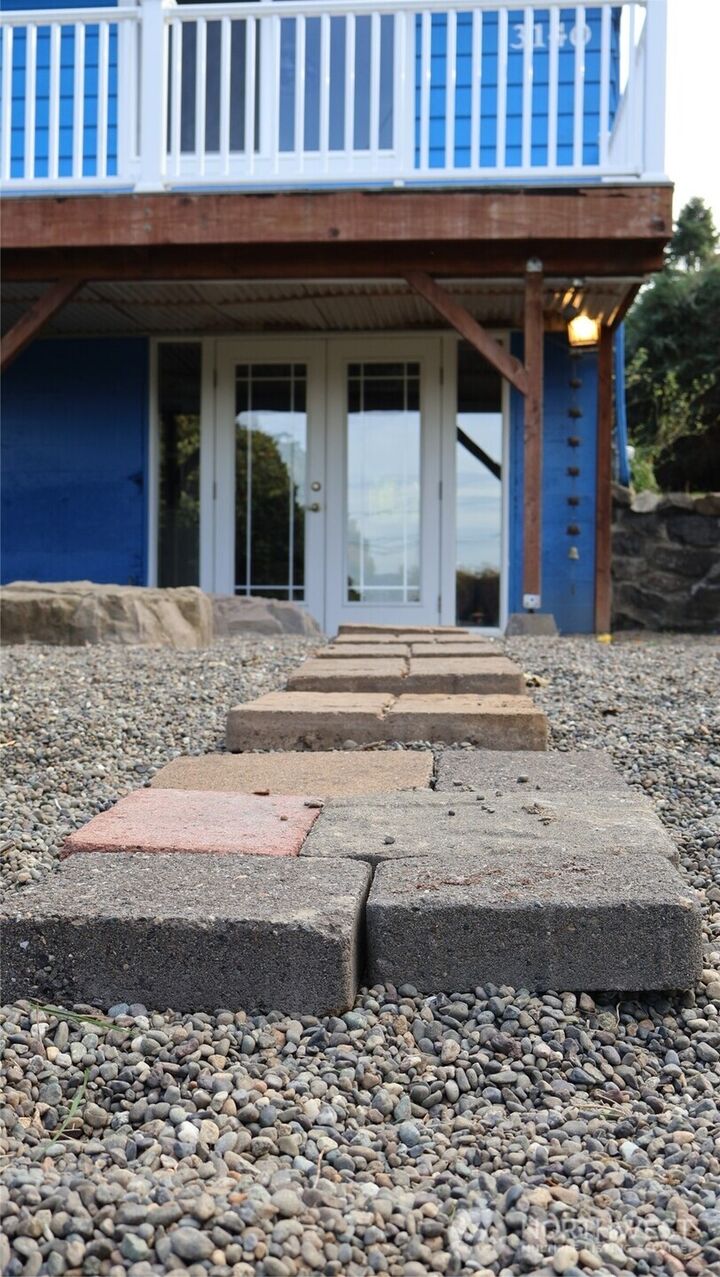 Property Photo:  3140 E Washington  WA 98366 