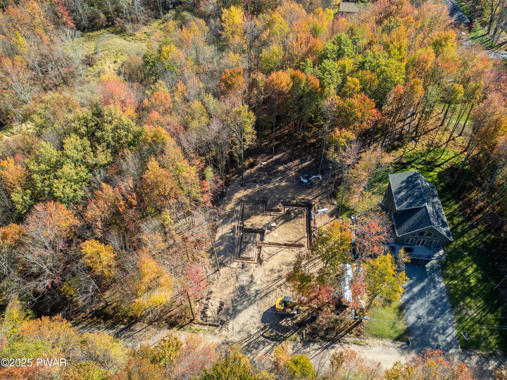 Property Photo:  376-2 Osprey Circle  PA 18436