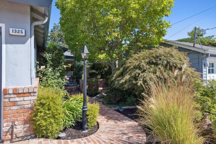 Property Photo:  1325 Cordilleras Avenue  CA 94070 