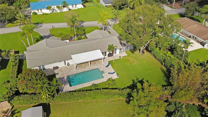 Property Photo:  12445 SW 99th Ave  FL 33176 