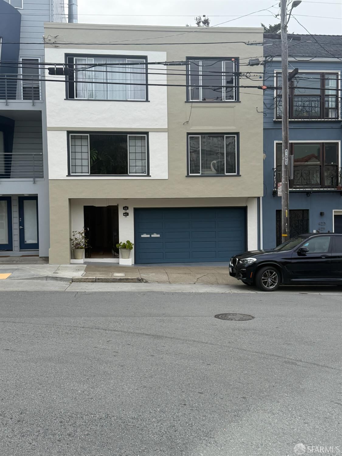 Property Photo:  417-419 Eureka Street  CA 94114 