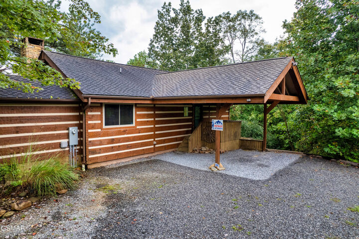 Property Photo:  317 Matterhorn Drive  TN 37738 