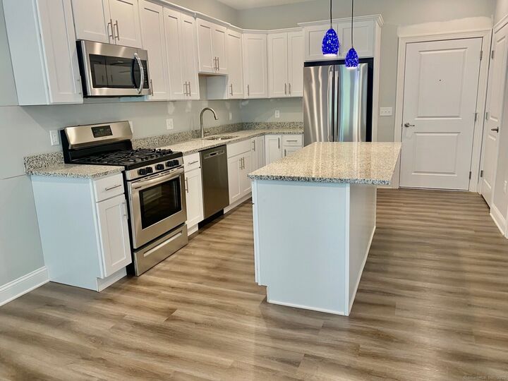 Property Photo:  5 Cherry Brook Road 324  CT 06019 
