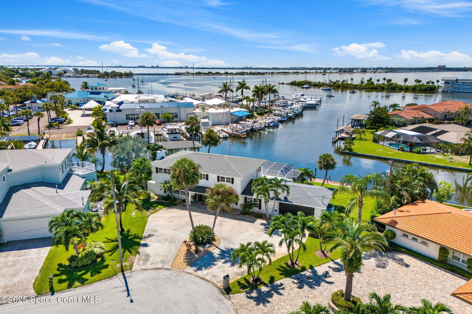 Property Photo: 116 Cat Cay Lane FL 32937