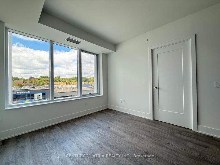 259 The Kingsway N/A 313  Toronto ON M9A 3T6 photo