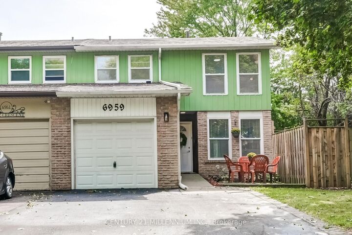6959 Cadiz Crescent  Mississauga ON L5N 1Y3 photo
