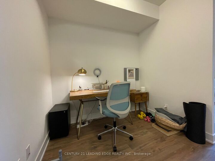 Property Photo:  38 Cameron Street 811  ON M5T 0C3 