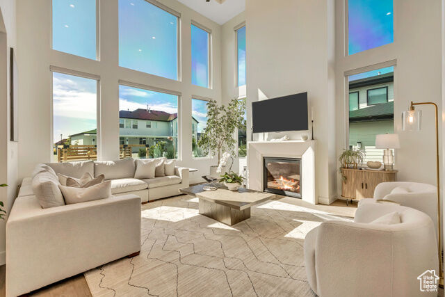 Property Photo:  472 E 2600 N  UT 84043 
