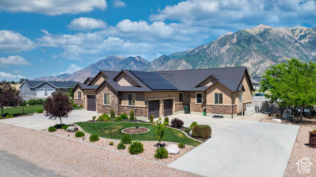 Property Photo: 1405 S 200 W UT 84645