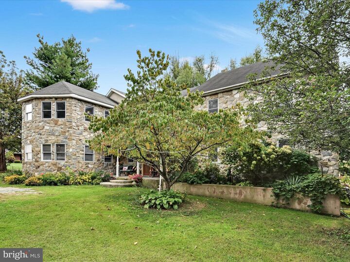 Property Photo:  742 Power Road  PA 17545 