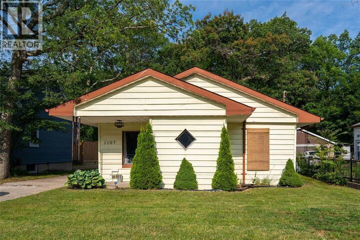 Property Photo:  1107 Colborne Road  ON N7V 3K8 