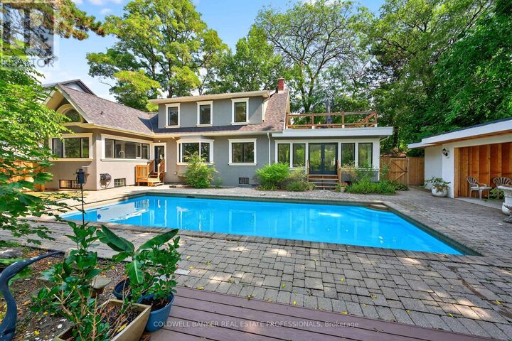 Property Photo: 416 Trafalgar Road ON L6J 3H7