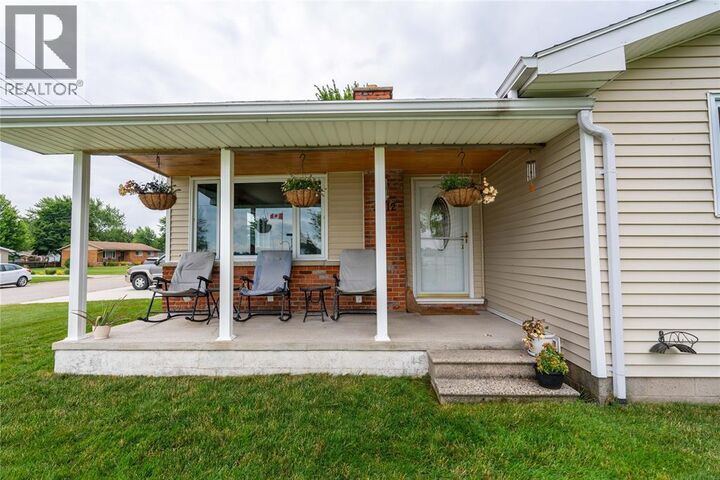 Property Photo:  3412 St.clair Parkway  ON N0P 2H0 