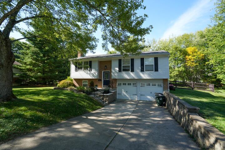Property Photo: 1384 Cottonwood Court OH 45150