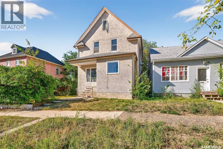 Photo de la propriété: 1132 2nd Avenue NE SK S6H 1C6
