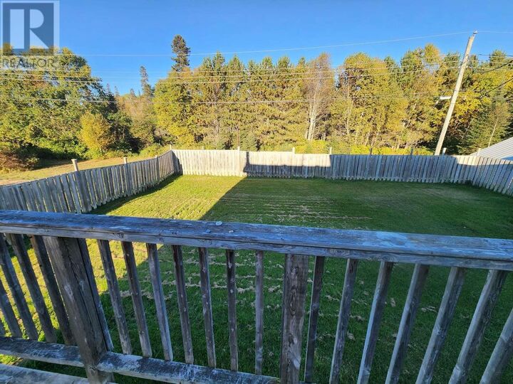 Property Photo: 38 Eastgrove Cres ON P0T 2W0