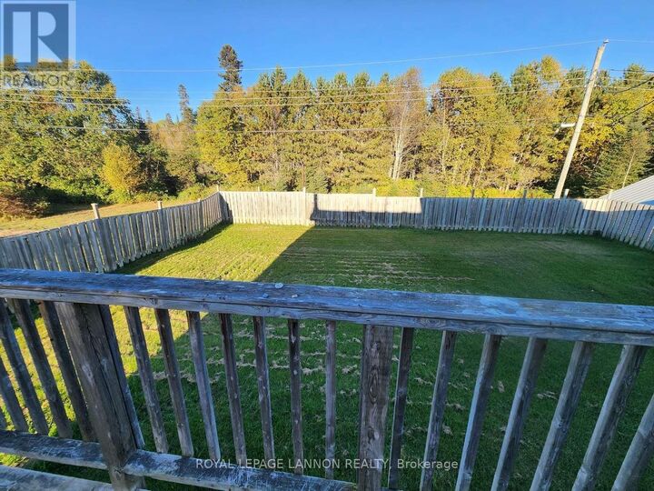 Property Photo:  38 Eastgrove Crescent  ON P0T 2W0 