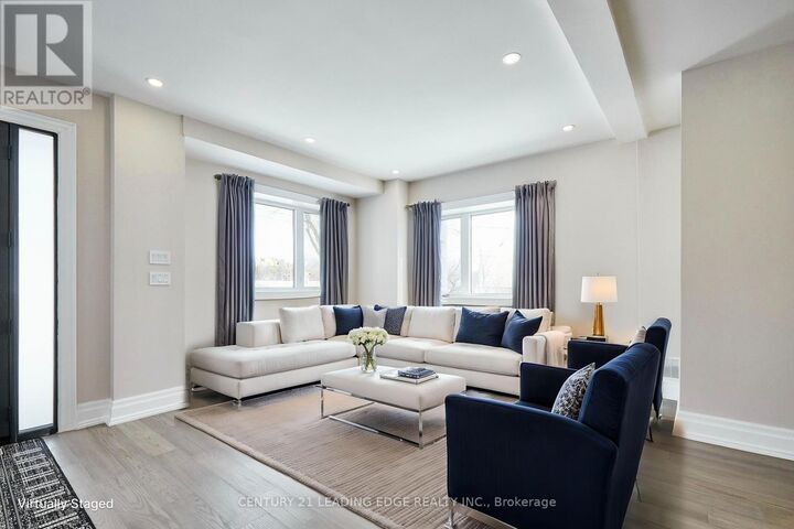 Property Photo:  50 Dorset Road  ON M1M 2S7 