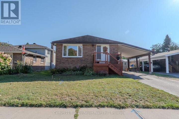 Property Photo: 340 Cartier Street ON P1B 8N5