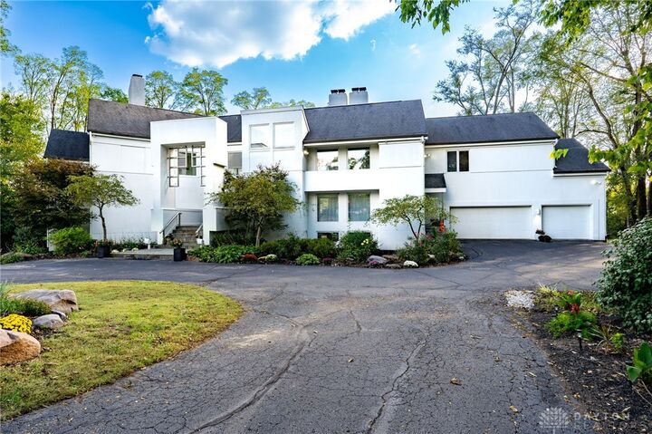 Property Photo:  7077 Meeker Commons Lane  OH 45414 