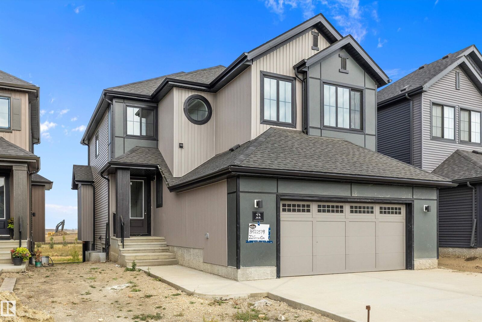 Property Photo:  22 Cannes Cove  AB T8T 2C6 