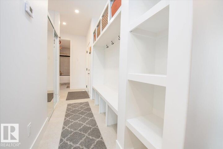 Property Photo:  26409 Twp Rd 532 A 43  AB T7X 0W7 