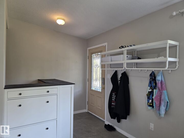 Photo de la propriété: 7215 Township Rd 504 AB T7A 2A2