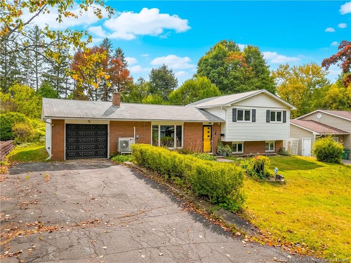 31 Cameron Court  Fredericton NB E3B 2R9 photo