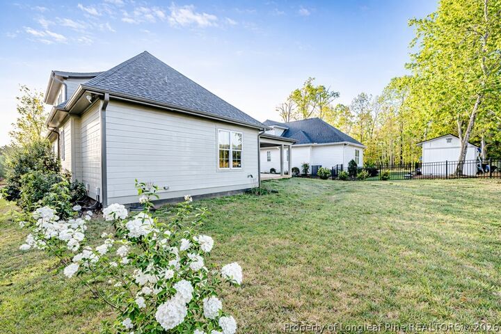 Property Photo:  401 Bridgewater Drive  NC 27330 