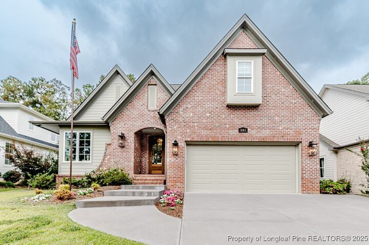 Property Photo: 401 Bridgewater Drive NC 27330