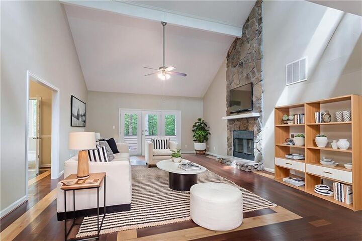 Property Photo: 1945 Ledieu Road GA 30075