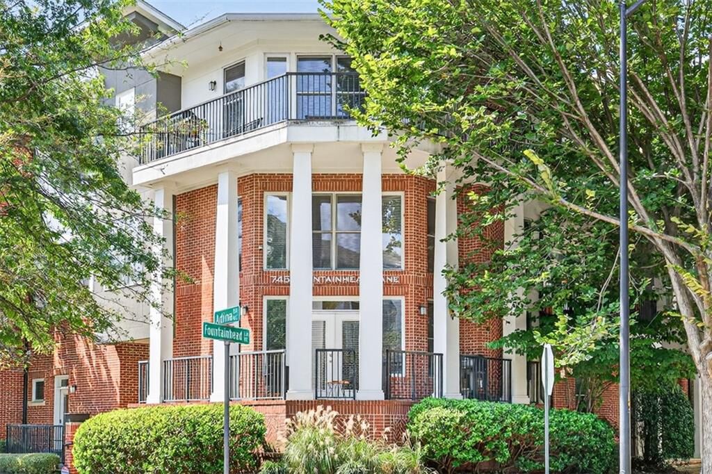 Property Photo:  745 Fountainhead Lane NE 118  GA 30324 