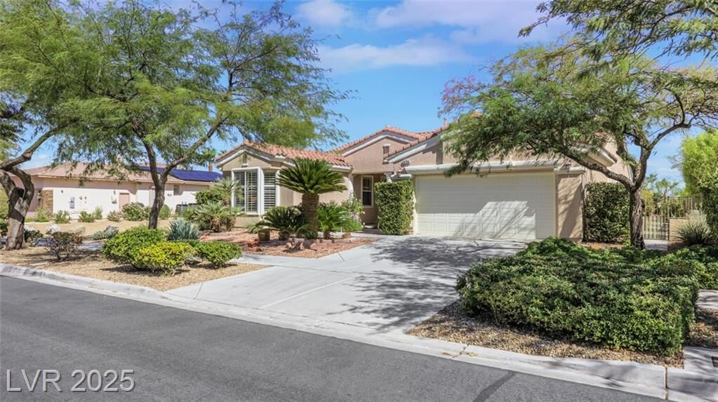Property Photo:  4750 Fiore Bella Boulevard  NV 89135 