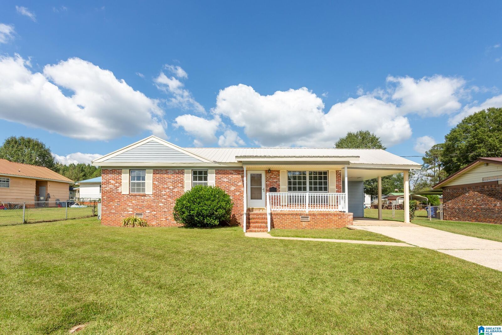 Property Photo: 100 Shields Drive AL 35160