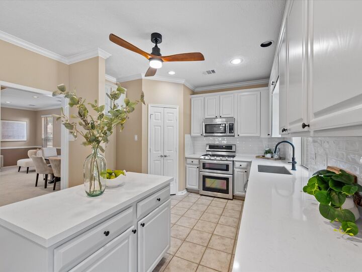 Property Photo:  15242 Shapiro Springs Lane  TX 77095