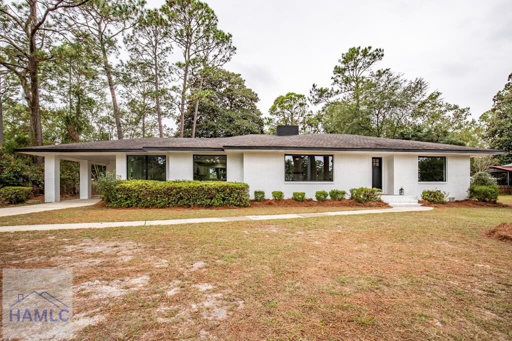 Property Photo:  153 Drennon Drive  GA 31545 