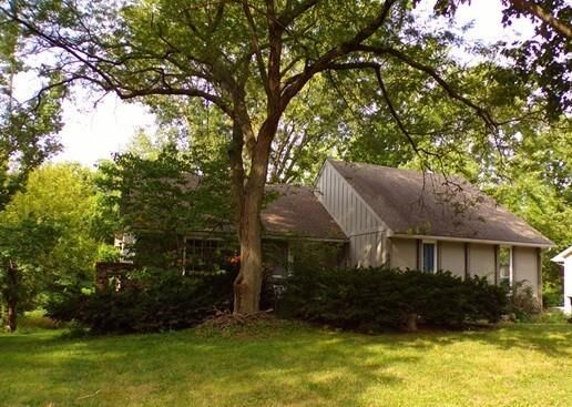 Property Photo:  6012 Woodside Avenue  MO 64133 