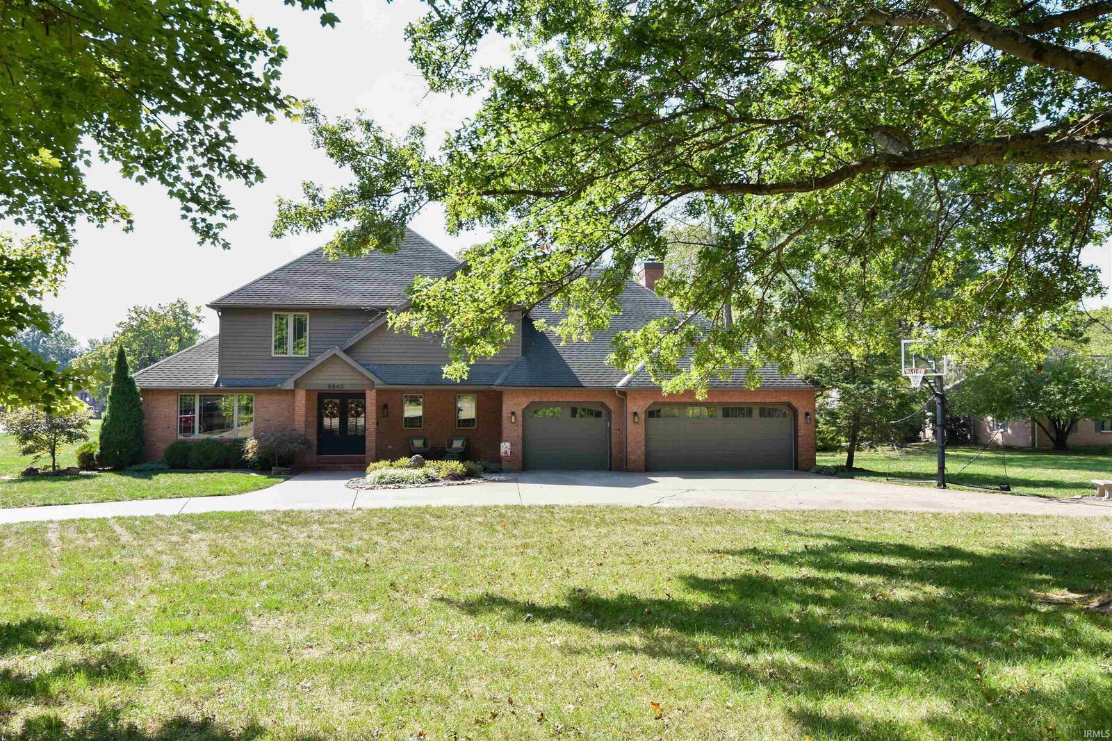 Property Photo:  8840 McCutchan Place  IN 47725 