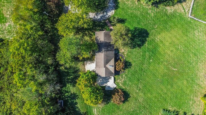 Property Photo: 203 Cardinal Drive KY 40475