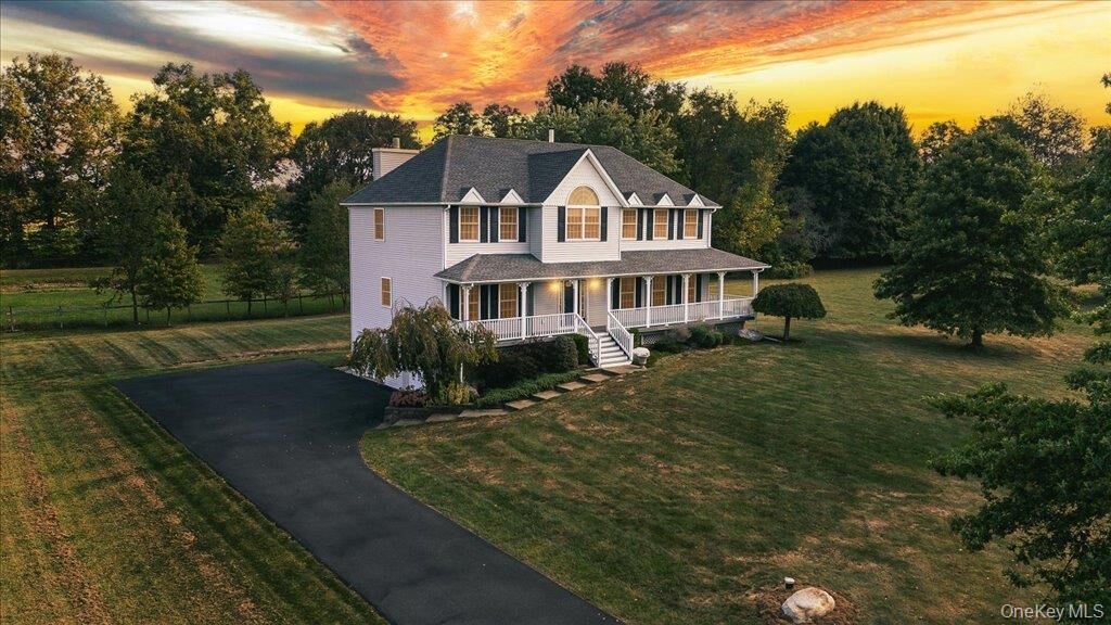 Property Photo:  10 Henry Court  NY 12566 