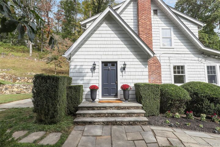 Property Photo: 3 Carolyn Way NY 10578