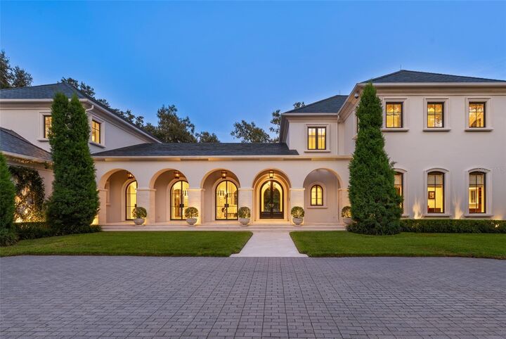 Property Photo: 914 S Golf View Street FL 33629