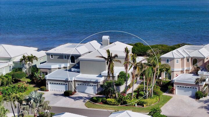 Property Photo:  3540 Mistletoe Lane  FL 34228 