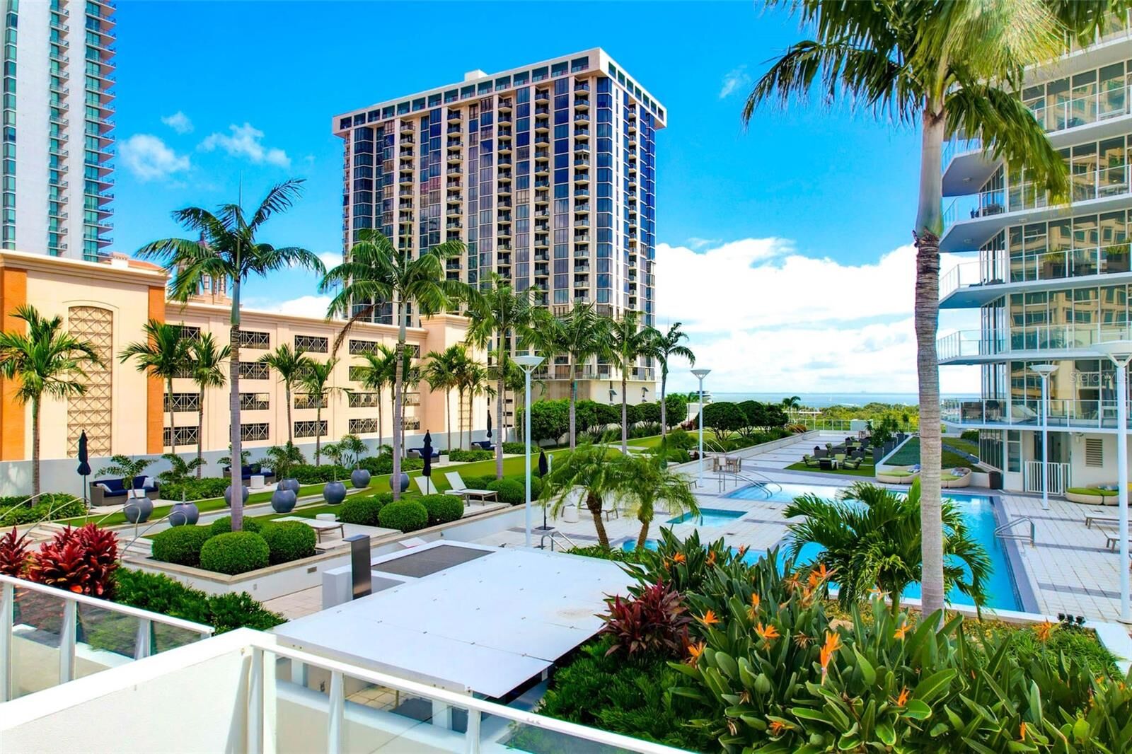 Property Photo: 145 2nd Avenue S 521 FL 33701