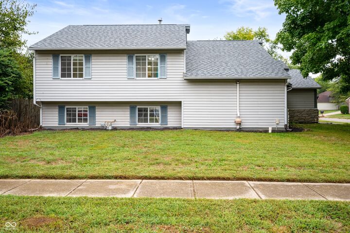 Property Photo:  8556 Green Valley Drive  IN 46217 