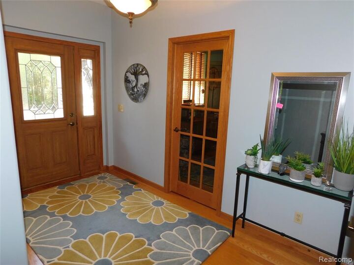 Property Photo: 2215 Lily Court MI 48423 8388